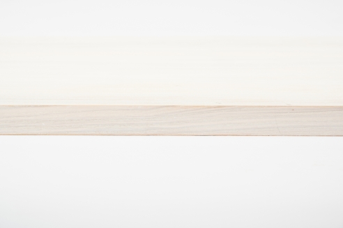 Wall shelf Solid Ash 20 mm Prime-Nature grade, chalked white oiled