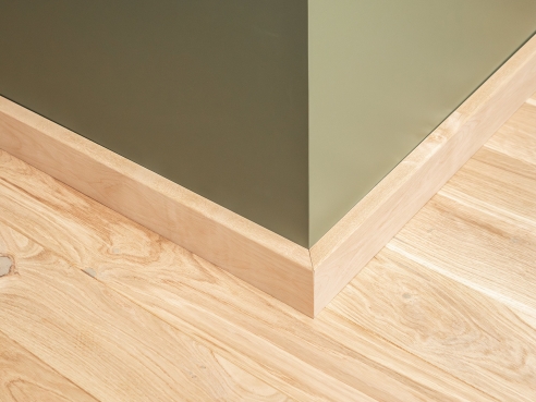 Solid Skirting Board Birch A/B 24x80 mm untreated 2m with radius 5mm