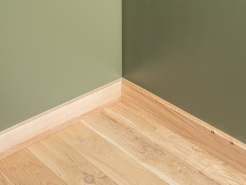 Solid Skirting Board Birch Rustic 24x100 mm Hard Wax Oil Natural White 2m with radius 5mm NOT filled