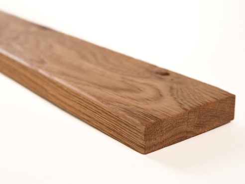 Plint Eiken Rustiek 18x70x2000mm met radius, helder gelakt, geborsteld