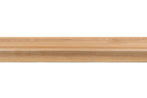 Marche d'escalier Frêne massif avec surplomb de 20 mm Classe Première, laqué