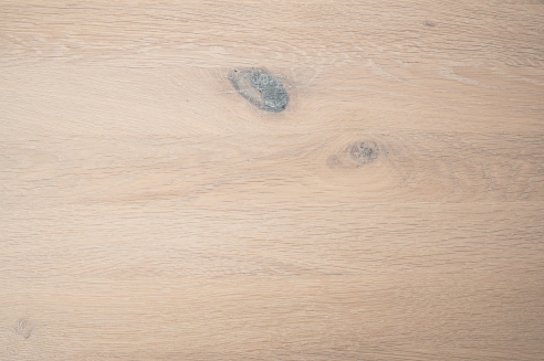 Stair steps anti-slip oak DL 20mm brushed, white oiled with rubber lip