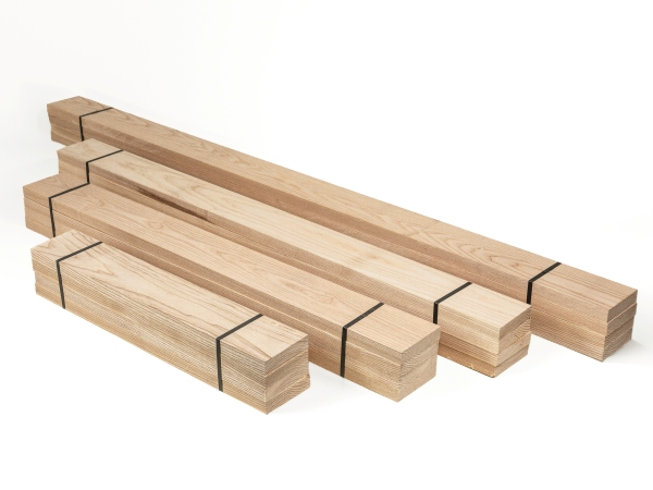 Houten lamel Essen A/B 24x100mm 40-200cm Plint Lijstwerk Onderconstructie