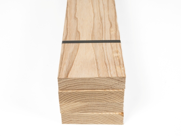 Houten lamel Essen A/B 24x100mm 40-200cm Plint Lijstwerk Onderconstructie
