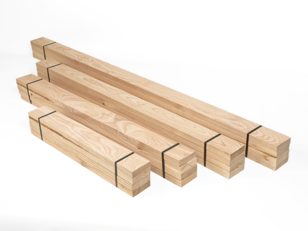 Houten lamel Essen A/B 24x60mm 40-200cm Plint Lijstwerk Onderconstructie