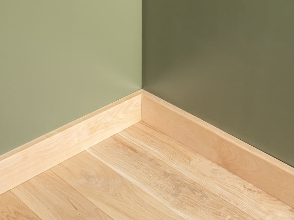 Solid Skirting Board Birch A/B 24x100 mm untreated 2m with radius 5mm