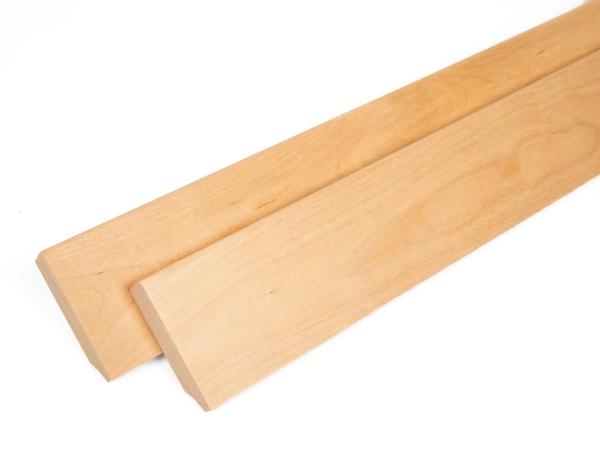 Plint 24x80 mm Berken Select Natur Helder Gelakt 2m met radius 5mm