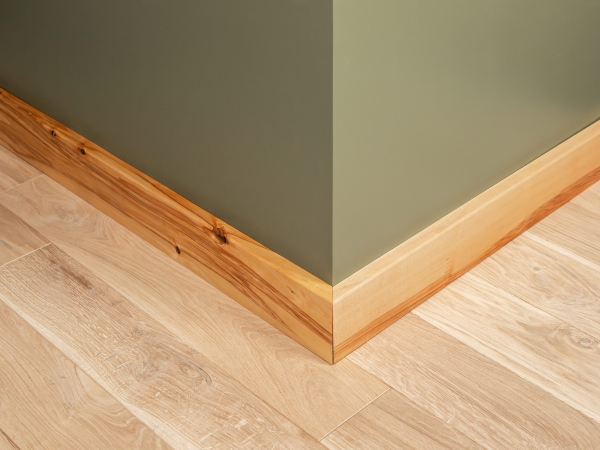 Solid Skirting Board Birch Rustic 24x100 mm naturally oiled 2m with radius 5mm NOT filled