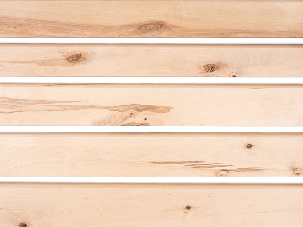 Plinthes Bouleau Rustique 24x80 mm non traitée 2m avec rayon 20mm NON rebouchés
