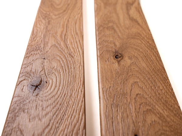 Plint Eiken Rustiek 18x70x2000mm met radius, helder gelakt, geborsteld