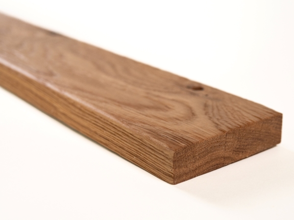 Plint Eiken Rustiek 18x70x2000mm met radius, helder gelakt, geborsteld