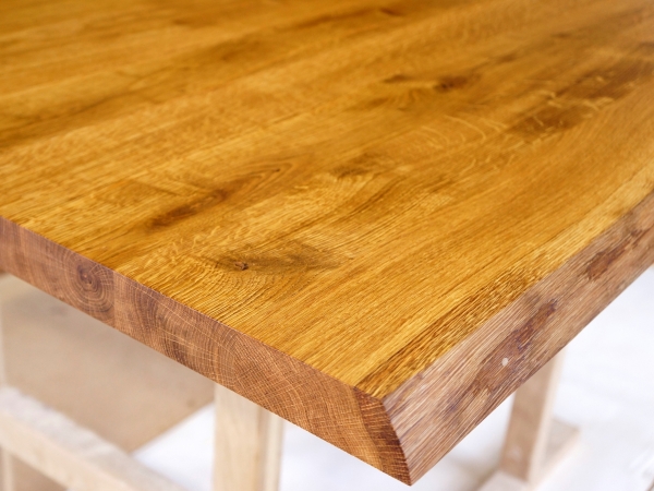 Massivholzplatte Arbeitsplatte Tischplatte Eiche Wildeiche 40x450x700 mm, durchgehende Lamellen DL, naturgeölt, mit zwei Baumkanten